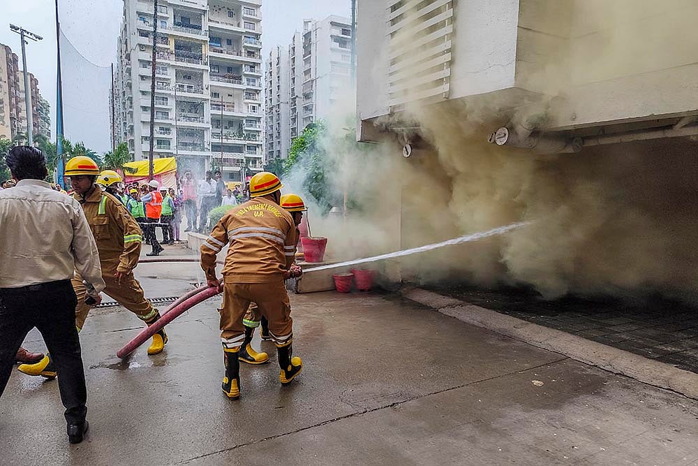 | Photo: PTI : Mock drill in Ghaziabad