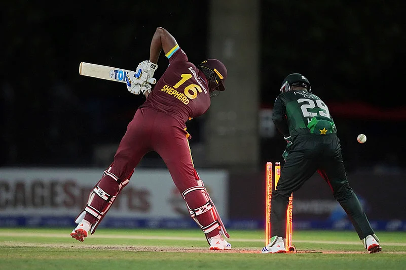 West Indies vs Pakistan T20 series 2025 Pak vs WI 1st T20 Cricket in Florida: Romario Shepherd