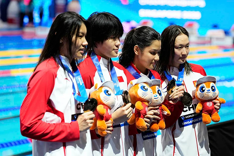 World Aquatics Championships 2025 Womens 4x200-meter freestyle relay final_team China