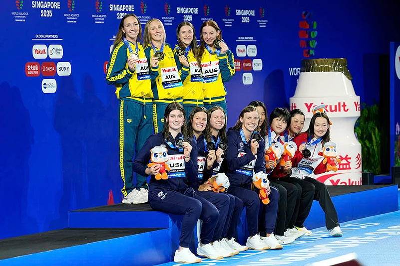 World Aquatics Championships 2025 Womens 4x200-meter freestyle relay final_1