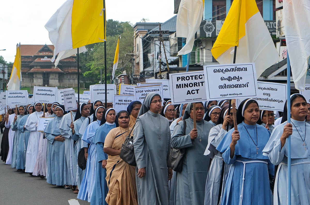 Nuns stage a protest demanding the release of two Kerala nuns arrested in Chhattisgarh