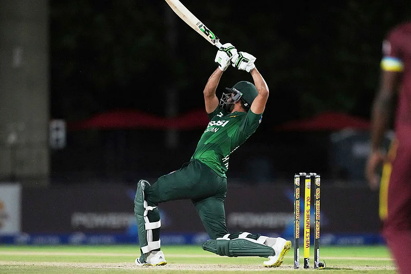 WI vs PAK Cricket Match