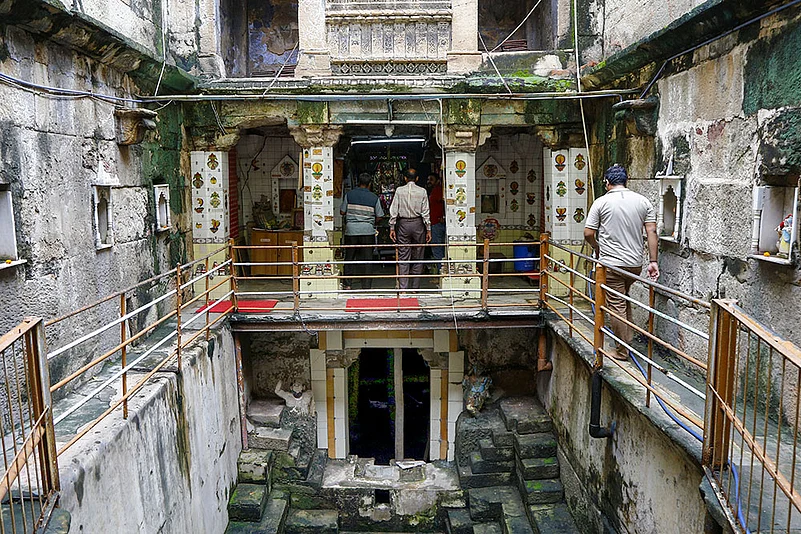Visitors at Mata Bhavani stepwell