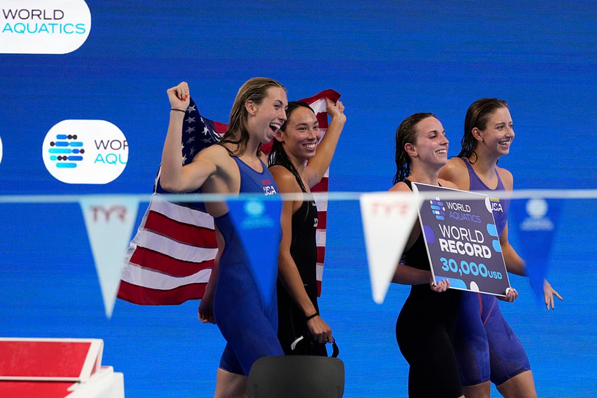 World Aquatics Championships in Singapore: women's 4x100-meter medley relay final