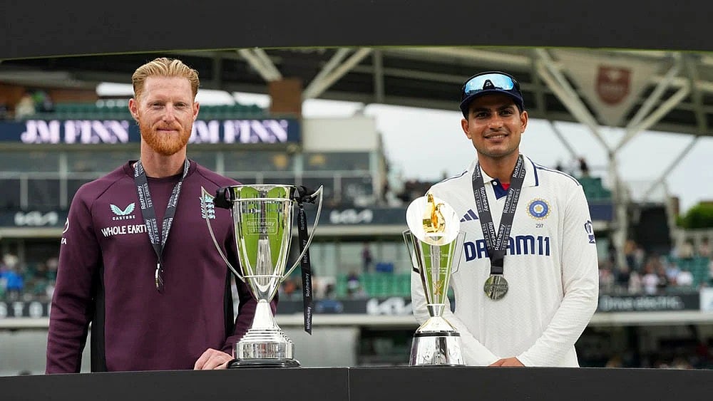 | Photo: AP/Kirsty Wigglesworth : India Vs England, 5th Test Day 5: Skippers with trophies. 