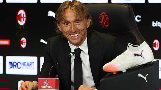 Milan Must 'Fight To Win Trophies', Says Luka Modric