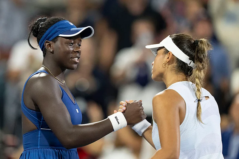 Canadian Open 2025 National Bank Open womens tennis Victoria Mboko vs Jessica Bouzas Maneiro_3