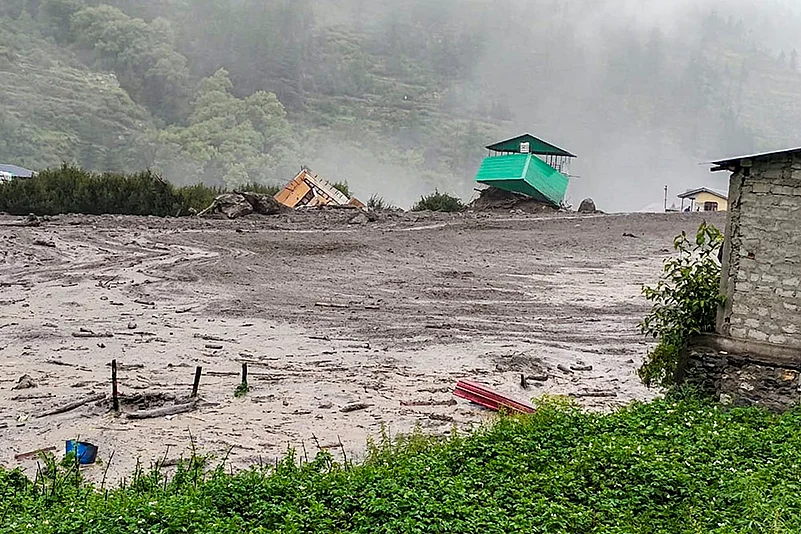 Uttarkashi Cloudburst - flash flood in Dharali -