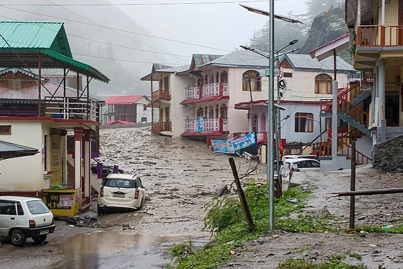 Uttarkashi Cloudburst - flash flood in Dharali -