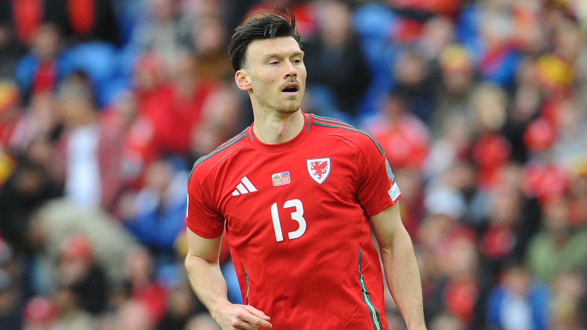 Keiffer Moore Desperate To Drive Wrexham Forward