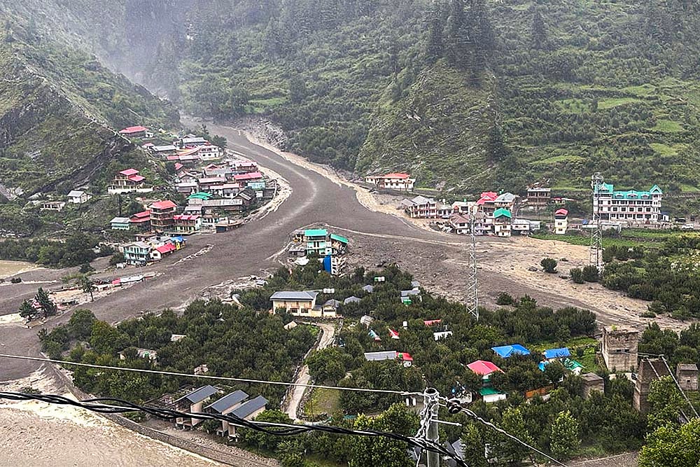 PTI : A massive flash flood hits Uttarakhand's Uttarkashi on Tuesday