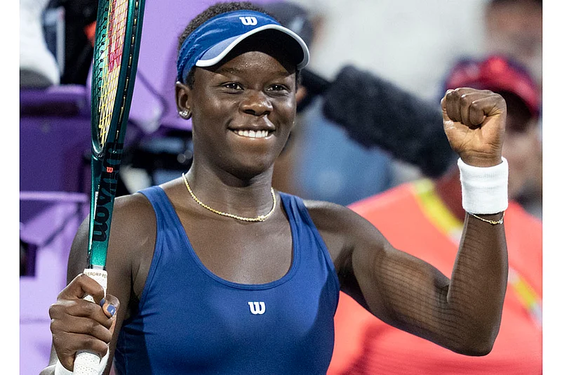 Canadian Open 2025 National Bank Open womens tennis Victoria Mboko vs Jessica Bouzas Maneiro_1
