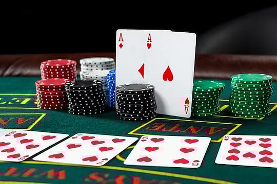 Blackjack Au Canada : Stratégie, Légalité Et Sa Place Parmi Les Jeux De Casino Populaires