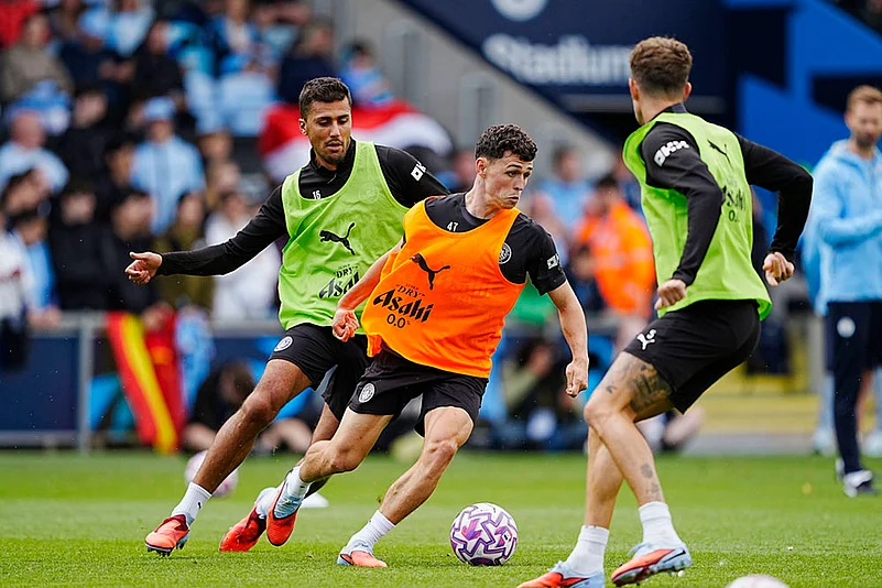 Manchester City soccer team training photos: Phil Foden