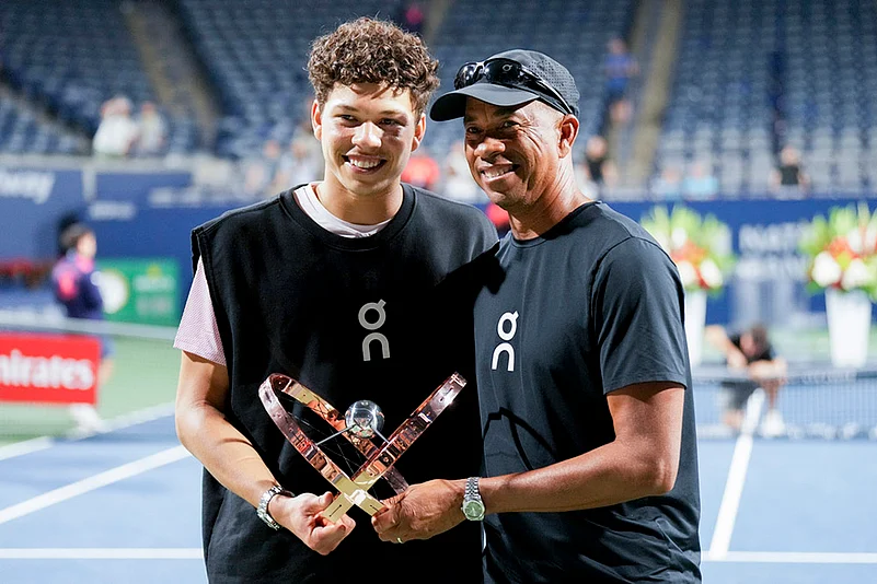 2025 Canadian Open tennis Final Ben Shelton vs Karen Khachanov in Toronto_Bryan Shelton
