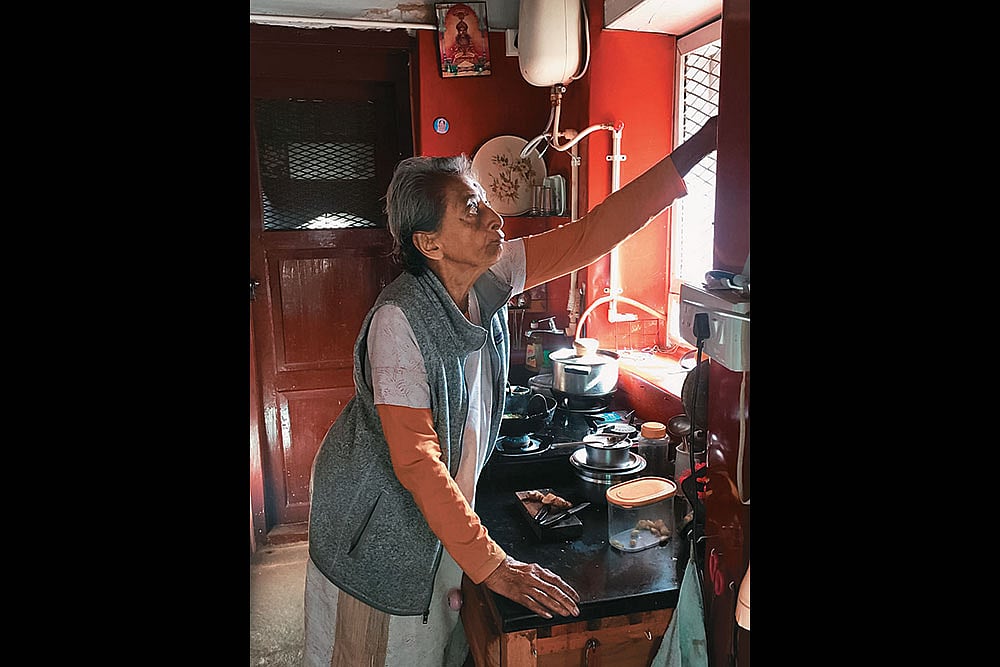 Finding Unique Ways to Cope:  Kamakshi Narayanan at her home in Kodaikanal - | Photo: Special Arrangement