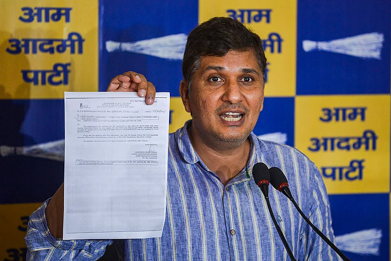 Saurabh Bhardwaj at press conference