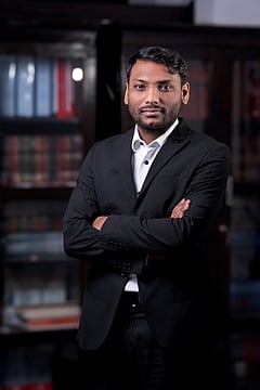 Pulkit Prakash - Turning Rejection Into Resolve: The Rise Of Niti Bodh
