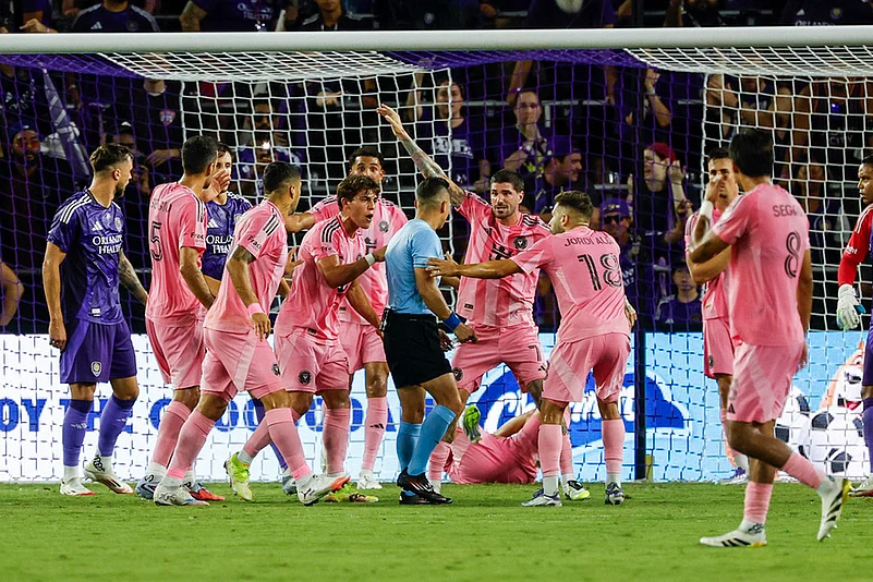 MLS soccer match Inter Miami vs Orlando city in Florida: 1