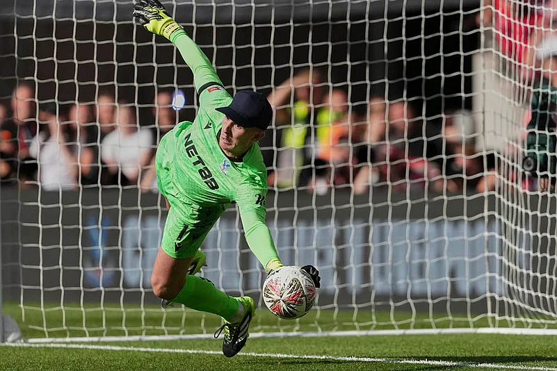 FA Community Shield final Crystal Palace vs Liverpool match photos: Dean Henderson