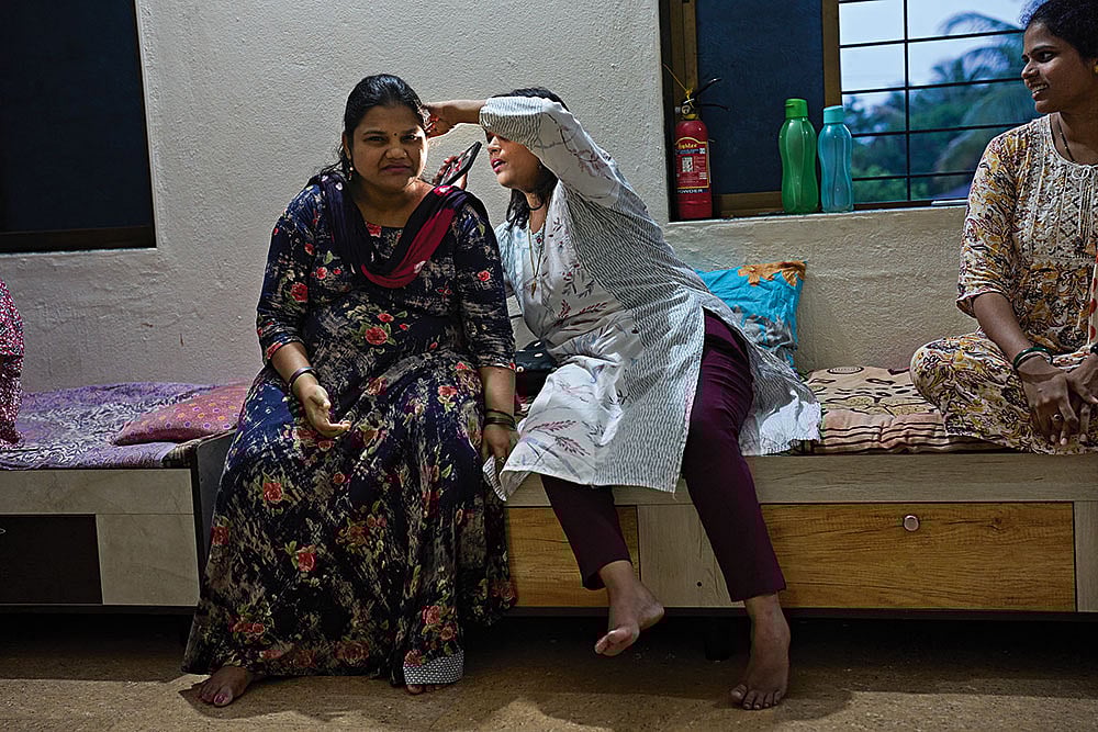 | Photo: Manpreet Romana : Caregiving: Sonal and Mamta at the The Banyan’s Home Again facility 
in Ratnagiri