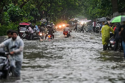 Weather: Rain in Delhi