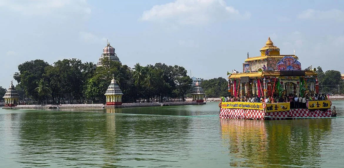 Madurai’s Theppakulam Ganesh Temple 