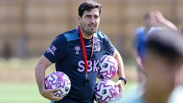 Iraola Unhappy With Bournemouth Transfer Activity Ahead Of English Premier League Opener