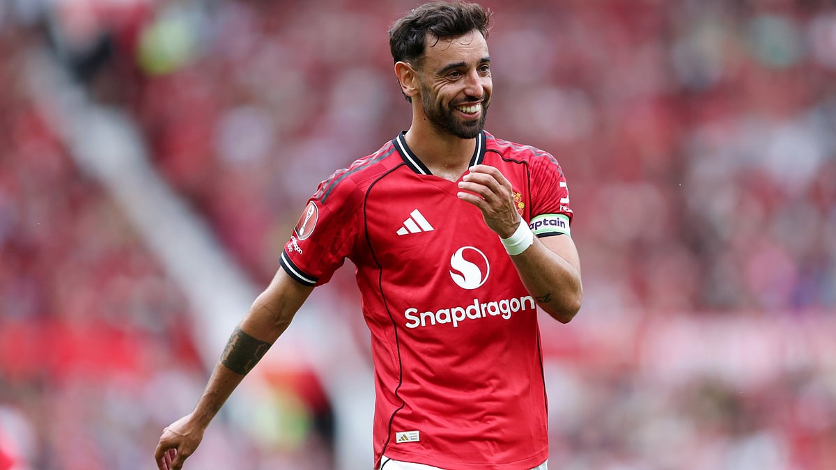 File : File photo of Bruno Fernandes in action for Manchester United.