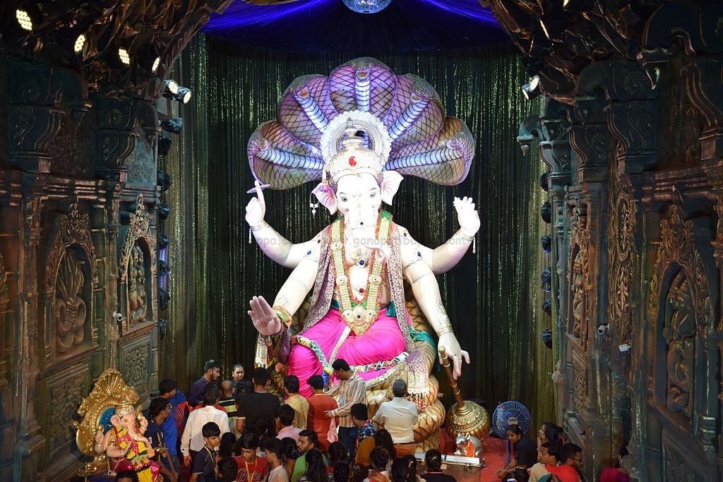 Ganesh Galli Cha Raja pandal 