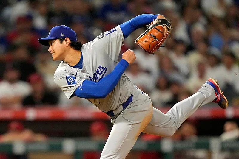 MLB baseball game Los Angeles Angels vs LA Dodgers photos: Shohei Ohtani