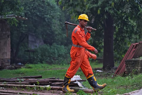 Wall of dargah near Humayun's Tomb collapses