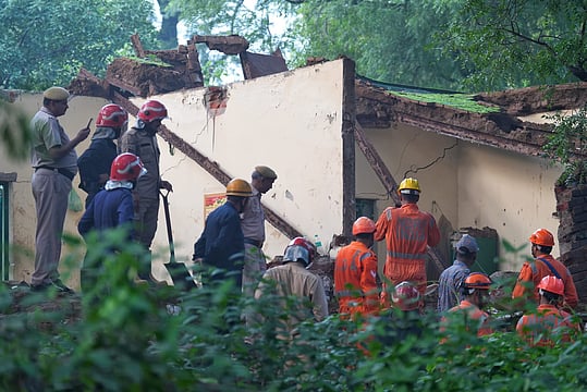 Six Dead, 12 Injured After Roof Collapse At Dargah Patte Shah Inside Humayun’s Tomb Complex In Delhi