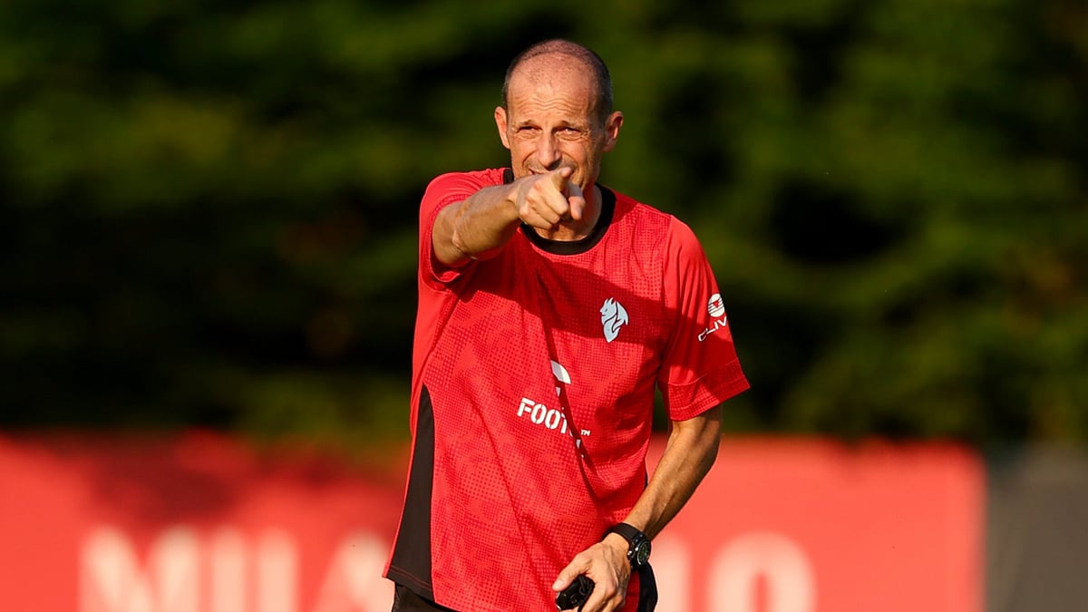 Milan coach Allegri ahead of Sunday's clash with Bari