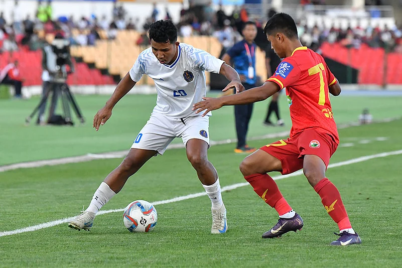 Durand Cup 2025 Quarter-Final match Shillong Lajong vs Indian Navy_Sheen Sohktung