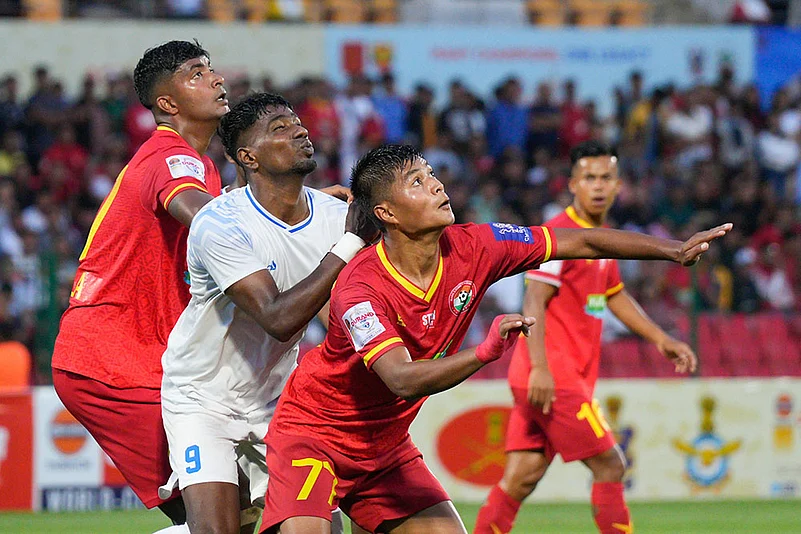 Durand Cup 2025 Quarter-Final match Shillong Lajong vs Indian Navy_Sheen Sohktung