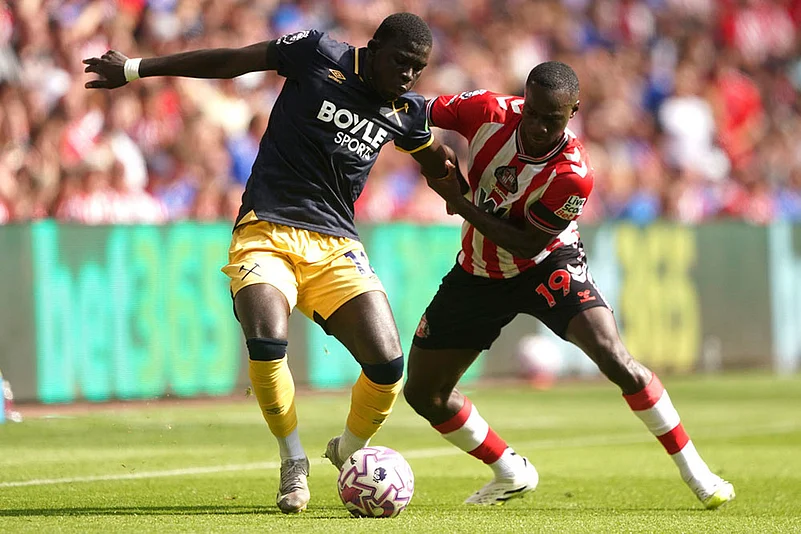 Britain Soccer Premier League EPL 2025-26 AFC Sunderland vs West Ham United_El Hadji Malick Diouf