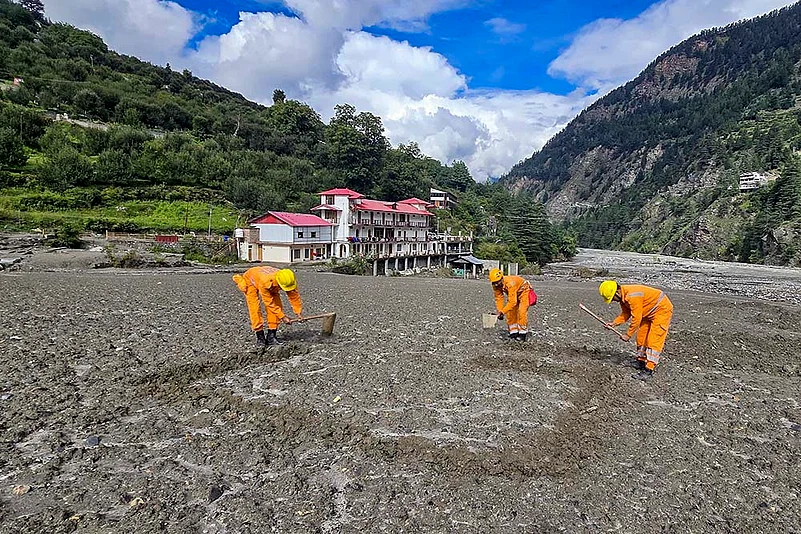 Flash floods in Uttarkashi