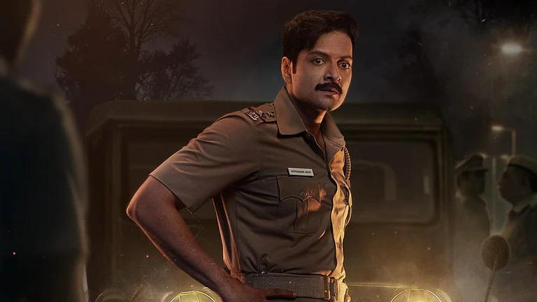 Ali Fazal in Raakh - Prime Video