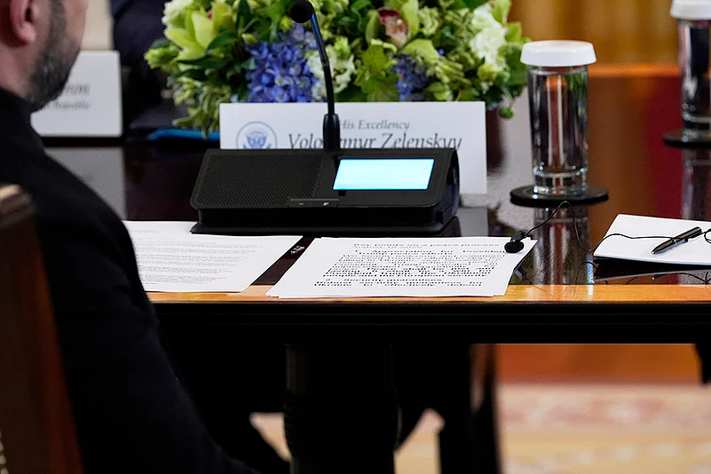 Russia Ukraine War Trump-Zelensky Meeting photos: Volodymyr Zelenskyys notes