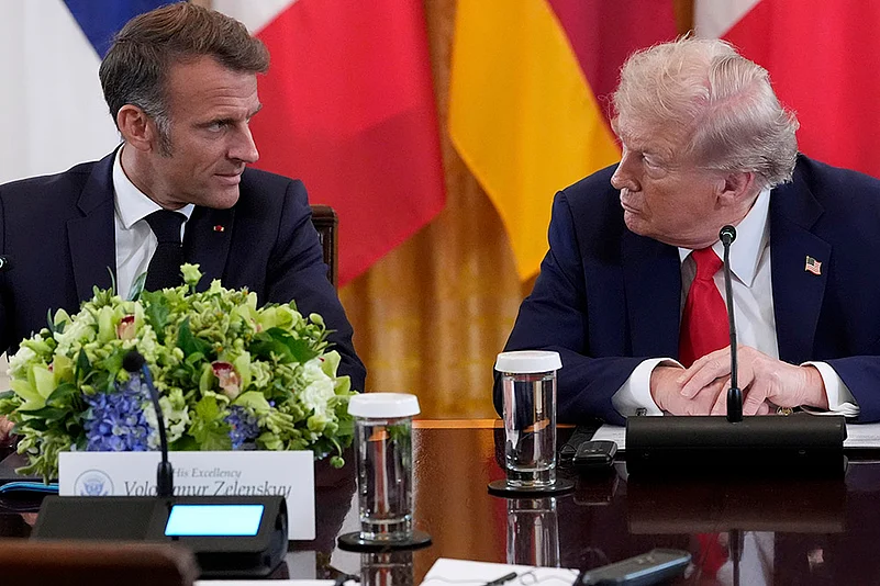 Russia Ukraine War Trump-Zelensky Meeting photos: Frances President Emmanuel Macron