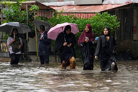 Weather: Rain in Mumbai
