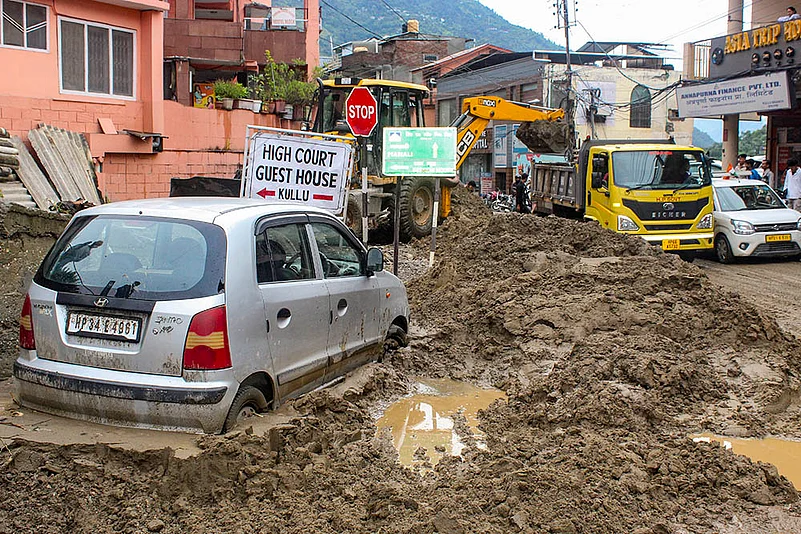 Weather: Aftermath of flash floods in HPs Kullu