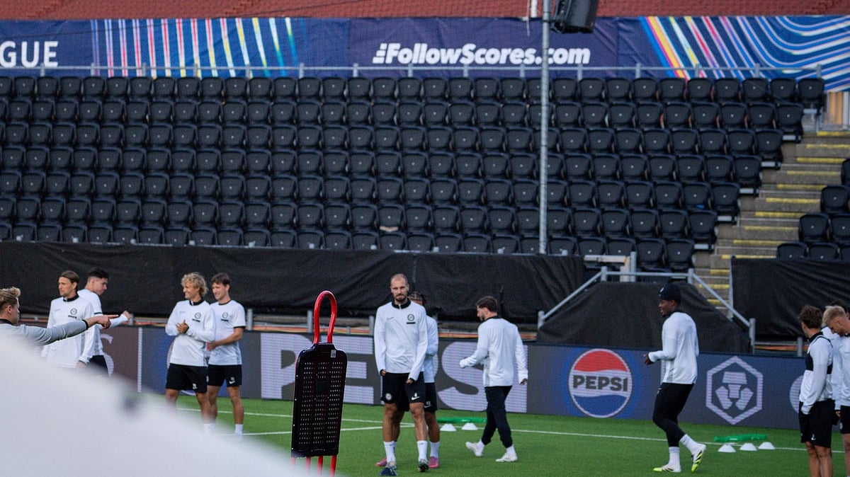 | Photo: X/Glimt : Bodo/Glimt vs Sturm Graz, UEFA Champions League Playoff: Bodo/Glimt players train at the Aspmyra Stadion ahead of the first-leg match.