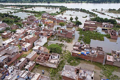 Weather: Rain in Mathura