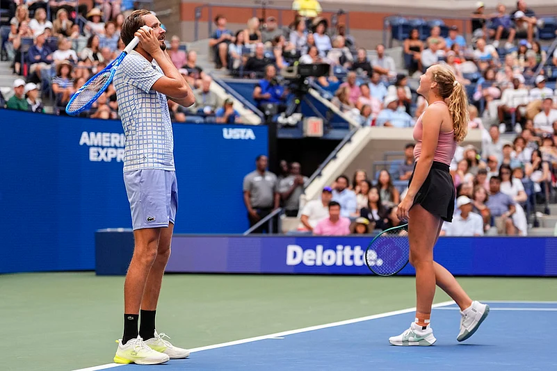 US Open 2025 Mixed Doubles Novak Djokovic and Olga Danilovic vs Mirra Andreeva and Daniil Medvedev