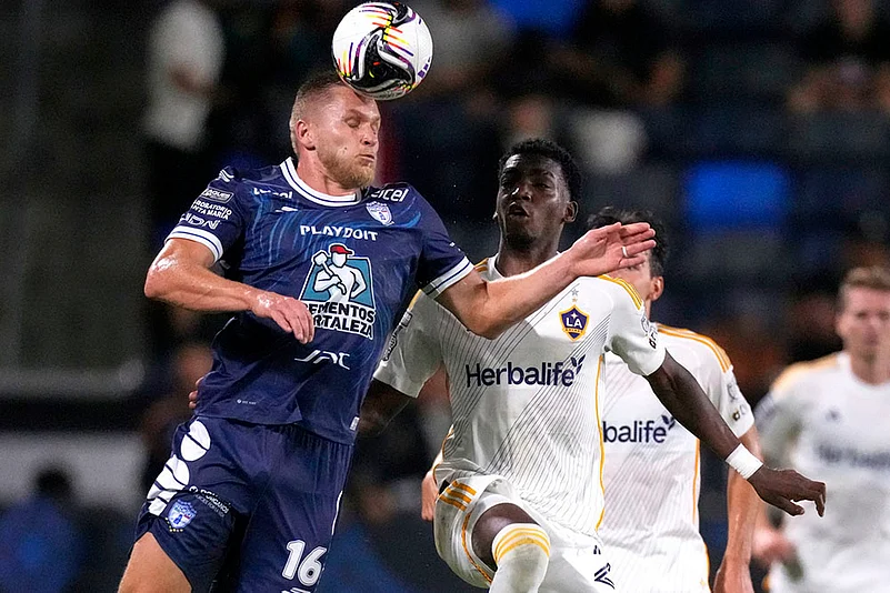 Leagues Cup 2025 Quarter-Final match Los Angeles Galaxy vs CF Pachuca_Alexandre Zurawski