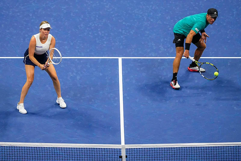US Open Tennis Mixed Doubles Semi Finals Sara Errani-Andrea Vavassori vs D Collins-C Harrison_2