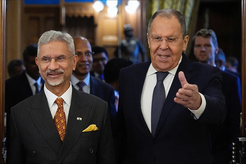Russias Foreign Minister Sergey and Indias Foreign Minister Subrahmanyam Jaishankar