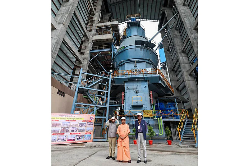 Yogi Adityanath inaugurates Shree Cements plant